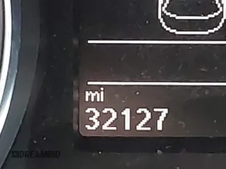 2016 Volkswagen Passat SE z VIN 1VWBT7A32GC057162, wystawiony jako IAAI lot #42287908 z przebiegiem 32 127 mil mil oraz . Historia ofert i sprzedaży dostępna na DreamBid. Obrazek 16.