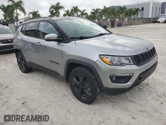 2021 Jeep Compass Altitude with VIN 3C4NJCBB8MT571232, listed as a Copart auction lot 62539405 with 42,977 mi miles and Salvage title. Bid and sale history available at DreamBid. Image 4.
