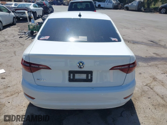 2020 Volkswagen Jetta S with VIN 3VWC57BU4LM102844, listed as a IAAI auction lot 42301988 with 49,501 mi miles and . Bid and sale history available at DreamBid. Image 16.