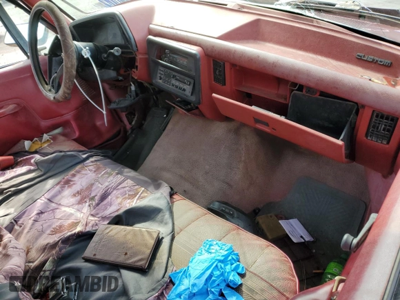 1991 Ford F-150 with VIN 1FTDF15Y7MLA15992, listed as a Copart auction lot 73517284 with 89,570 mi miles and Salvage Title. Bid and sale history available at carsss.com. Image 8.