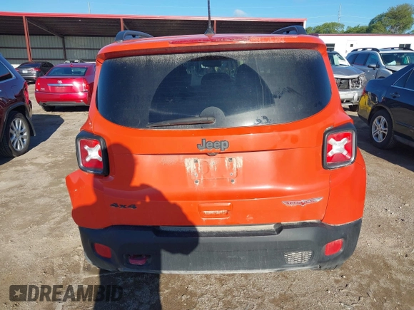 2018 Jeep Renegade Trailhawk z VIN ZACCJBCB6JPH44846, wystawiony jako IAAI lot #42320847 z przebiegiem 103 004 mil mil oraz . Historia ofert i sprzedaży dostępna na DreamBid. Obrazek 16.