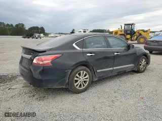 2015 Nissan Altima 2.5 S with VIN 1N4AL3AP9FC121051, listed as a Copart auction lot 52300955 with 237,937 mi miles and Salvage Title. Bid and sale history available at carsss.com. Image 3.