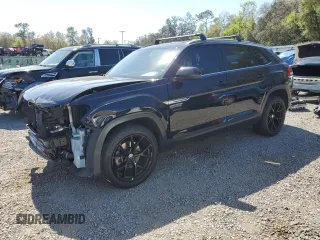 2020 Volkswagen Atlas S with VIN 1V2AC2CA4LC201221, listed as a Copart auction lot 47480795 with 110,025 mi miles and Non repairable. Bid and sale history available at DreamBid. Image 1.