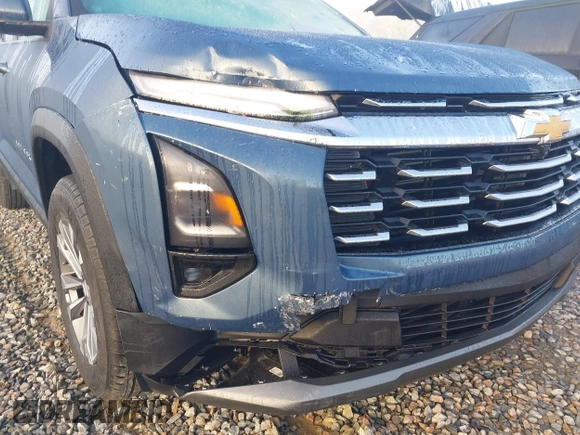 2025 Chevrolet Equinox AWD LT with VIN 3GNAXPEG7SL203169, listed as a IAAI auction lot 41763470 with 4,539 mi miles. Bid and sale history available at carsss.com. Image 6.