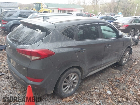 2018 Hyundai Tucson SEL with VIN KM8J3CA44JU716548, listed as a IAAI auction lot 42064695 with 71,222 mi miles. Bid and sale history available at carsss.com. Image 4.