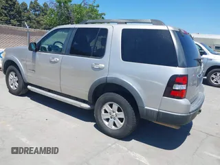 2007 Ford Explorer XLT с VIN 1FMEU63E87UA34237, выставлен на аукционе IAAI как лот 42232474 с пробегом 205 124 миль миль и . История ставок и продаж доступна на DreamBid. Изображение 3.