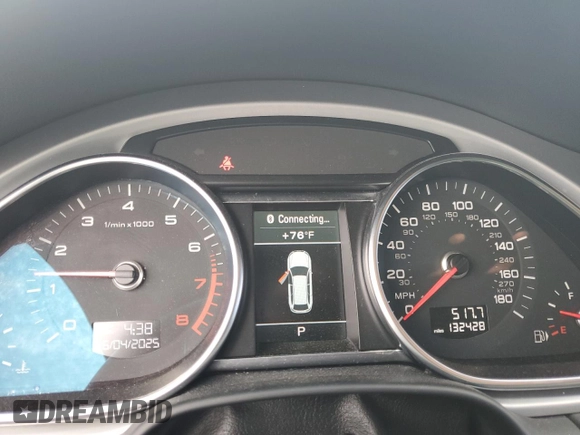 2013 Audi Q7 Premium Plus with VIN WA1LGAFE4DD007575, listed as a Copart auction lot 59078855 with 132,428 mi miles and Salvage title. Bid and sale history available at DreamBid. Image 9.