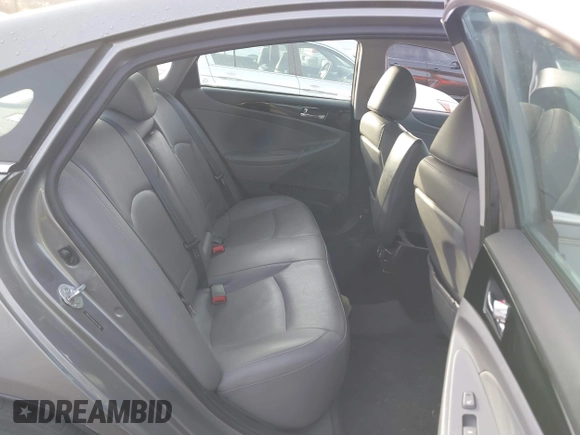 2014 Hyundai Sonata SE with VIN 5NPEC4AC6EH823796, listed as a IAAI auction lot 41783754 with 165,841 mi miles and . Bid and sale history available at DreamBid. Image 8.