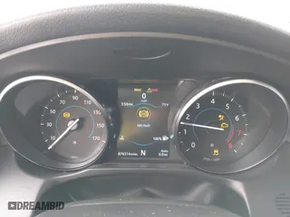 2019 Jaguar XF 25t Premium with VIN SAJBD4FX4KCY79210, listed as a IAAI auction lot 41716178 with 76,314 mi miles. Bid and sale history available at carsss.com. Image 7.