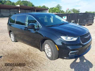 2024 Chrysler Pacifica Touring L with VIN 2C4RC1BG2RR135854, listed as a IAAI auction lot 42582510 with 36,750 mi miles and . Bid and sale history available at DreamBid. Image 1.