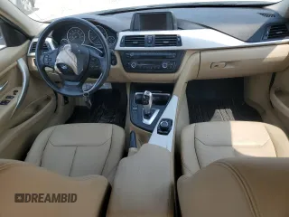 2015 BMW 3 Series 320i xDrive с VIN WBA3C3C55FP664210, выставлен на аукционе Copart как лот 64641294 с пробегом 92 573 миль миль и Списание • Salvage title. История ставок и продаж доступна на DreamBid. Изображение 8.
