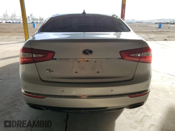 2016 Kia Cadenza Premium with VIN KNALN4D75G5199070, listed as a Copart auction lot 82535904 with 124,593 mi miles and Clean Title. Bid and sale history available at carsss.com. Image 6.