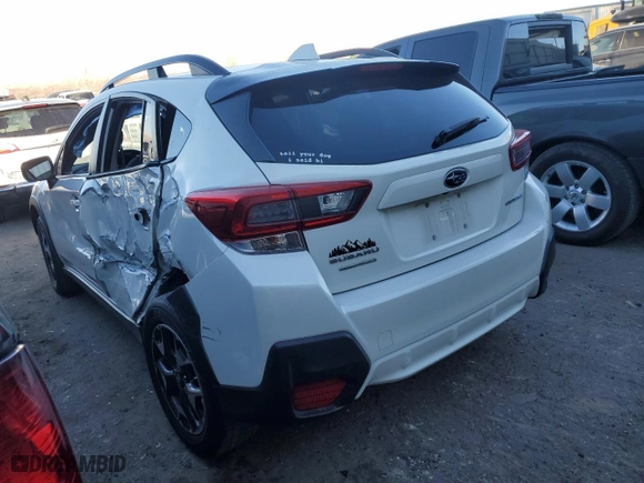 2020 Subaru Crosstrek Premium with VIN JF2GTAPC1L8238331, listed as a Copart auction lot 46591015 with 39,046 mi miles and Salvage Title. Bid and sale history available at carsss.com. Image 2.