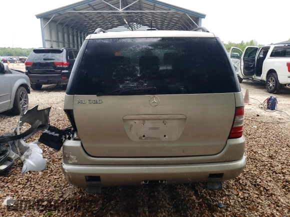 2001 Mercedes-Benz M 320/430/500 with VIN 4JGAB54E01A275750, listed as a Copart auction lot 83097924 with 233,218 mi miles and Non repairable. Bid and sale history available at DreamBid. Image 6.