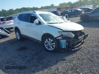 2015 Nissan Rogue SL z VIN 5N1AT2MV1FC815775, wystawiony jako IAAI lot #42212958 z przebiegiem 95 388 mil mil oraz . Historia ofert i sprzedaży dostępna na DreamBid. Obrazek 1.