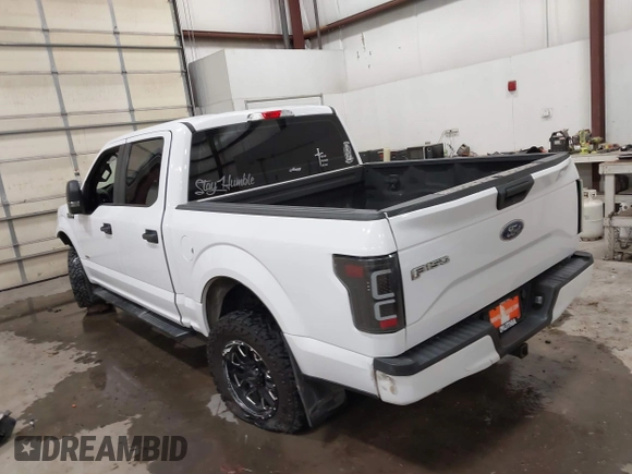 2016 Ford F-150 XLT with VIN 1FTEW1EP3GKE25825, listed as a IAAI auction lot 41254806 with 140,971 mi miles. Bid and sale history available at carsss.com. Image 3.