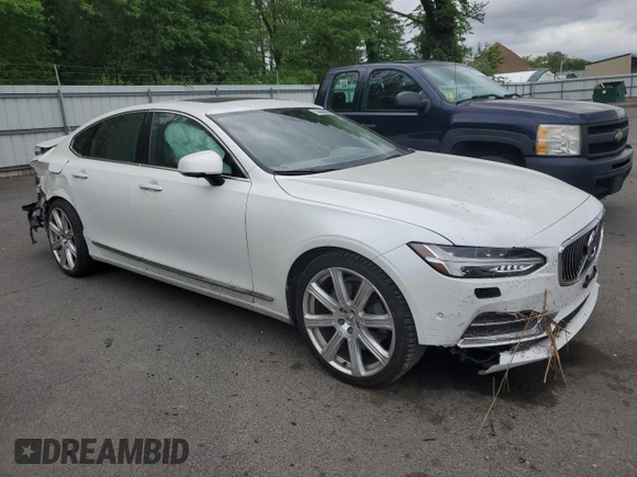 2017 Volvo S90 Inscription с VIN YV1A22ML9H1008614, выставлен на аукционе Copart как лот 55606895 с пробегом 43 242 миль миль и Списание • Salvage title. История ставок и продаж доступна на DreamBid. Изображение 4.