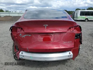 2024 Tesla Model Y Long Range with VIN 7SAYGDEE3RF196043, listed as a Copart auction lot 55693765 with 13,865 mi miles and Salvage title. Bid and sale history available at DreamBid. Image 6.