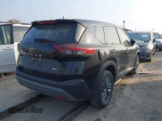 2023 Nissan Rogue S z VIN 5N1BT3AB4PC894896, wystawiony jako IAAI lot #42063889 z przebiegiem 35 626 mil mil oraz . Historia ofert i sprzedaży dostępna na DreamBid. Obrazek 4.