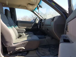 2004 GMC Canyon 1SB SLE Z85 with VIN 1GTDT136748115653, listed as a IAAI auction lot 41628277 with 248,590 mi miles. Bid and sale history available at carsss.com. Image 5.