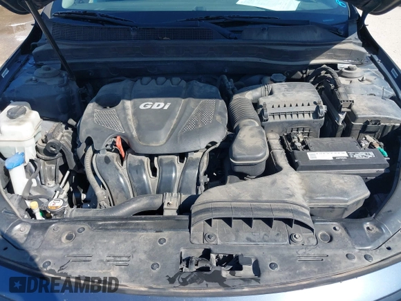 2015 Kia Optima LX with VIN 5XXGM4A71FG400128, listed as a IAAI auction lot 42106109 with 185,667 mi miles and . Bid and sale history available at carsss.com. Image 10.