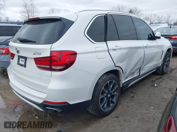 2018 BMW X5 xDrive35i with VIN 5UXKR0C56J0Y02820, listed as a IAAI auction lot 41783212 with 151,576 mi miles. Bid and sale history available at carsss.com. Image 4.