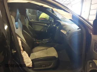 2011 Audi S4 Premium Plus z VIN WAUBGAFL4BA056609, wystawiony jako IAAI lot #41221310 z przebiegiem 145 992 mil mil oraz . Historia ofert i sprzedaży dostępna na DreamBid. Obrazek 5.
