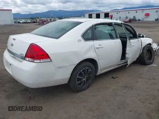 2008 Chevrolet Impala LS with VIN 2G1WB58K681246552, listed as a IAAI auction lot 42278826 with 54,075 mi miles and . Bid and sale history available at DreamBid. Image 4.