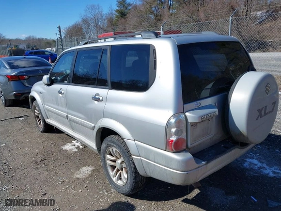 2006 Suzuki XL-7 Touring with VIN JS3TX92V964100008, listed as a IAAI auction lot 41630315 with 234,706 mi miles. Bid and sale history available at carsss.com. Image 3.