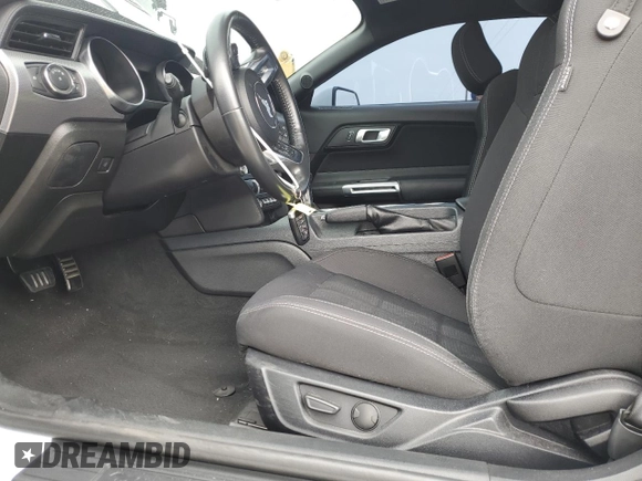 2021 Ford Mustang GT z VIN 1FA6P8CF7M5154451, wystawiony jako Copart lot #59484465 z przebiegiem 26 817 mil mil oraz Szkoda całkowita • Salvage title. Historia ofert i sprzedaży dostępna na DreamBid. Obrazek 7.
