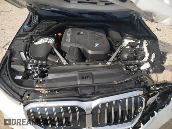 2024 BMW 5 Series 530i with VIN WBA43FJ03RCR91147, listed as a Copart auction lot 61890014 with 0 mi miles and Salvage Title. Bid and sale history available at carsss.com. Image 12.