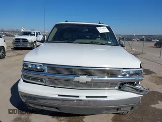2005 Chevrolet Tahoe Z71 with VIN 1GNEC13T25R108333, listed as a IAAI auction lot 41473619 with 193,335 mi miles and . Bid and sale history available at DreamBid. Image 12.
