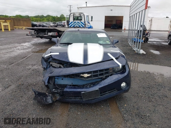 2012 Chevrolet Camaro 1LT z VIN 2G1FB1E37C9164846, wystawiony jako IAAI lot #41627778 z przebiegiem 105 108 mil mil oraz . Historia ofert i sprzedaży dostępna na DreamBid. Obrazek 12.