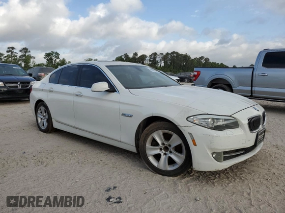 2011 BMW 5 Series 528i with VIN WBAFR1C51BC743598, listed as a Copart auction lot 53616355 with 176,609 mi miles and Clean Title. Bid and sale history available at carsss.com. Image 4.