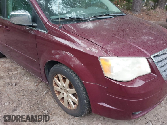 2008 Chrysler Town & Country Touring with VIN 2A8HR54P58R780486, listed as a IAAI auction lot 42226012 with 176,028 mi miles and . Bid and sale history available at DreamBid. Image 6.