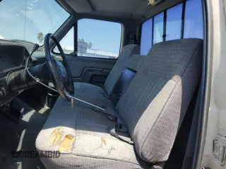 1991 Ford F-150 с VIN 1FTDF15N9MNA83835, выставлен на аукционе Copart как лот 56655785 с пробегом 70 731 миль миль и Списание • Salvage title. История ставок и продаж доступна на DreamBid. Изображение 7.
