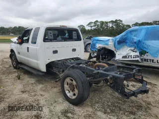 2015 Ford F-350 z VIN 1FD7X3AT0FEB25544, wystawiony jako Copart lot #50340085 z przebiegiem 165 279 mil mil oraz Czysty tytuł • Clean title. Historia ofert i sprzedaży dostępna na DreamBid. Obrazek 2.