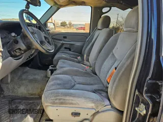 2004 Chevrolet Tahoe LS with VIN 1GNEC13V74R252086, listed as a Copart auction lot 49745185 with 259,159 mi miles and Clean Title. Bid and sale history available at carsss.com. Image 5.