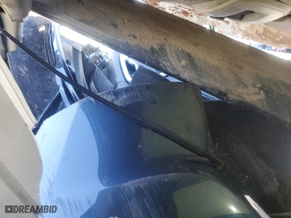 2011 Volvo XC60 3.2L with VIN YV4952DZ1B2213010, listed as a Copart auction lot 48595075 with 0 mi miles and Salvage Title. Bid and sale history available at carsss.com. Image 9.