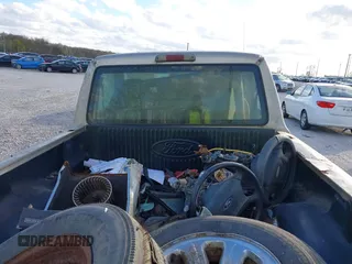 2001 Ford Ranger XL with VIN 1FTYR10C71TA12090, listed as a IAAI auction lot 40771318 with 198,646 mi miles. Bid and sale history available at carsss.com. Image 8.
