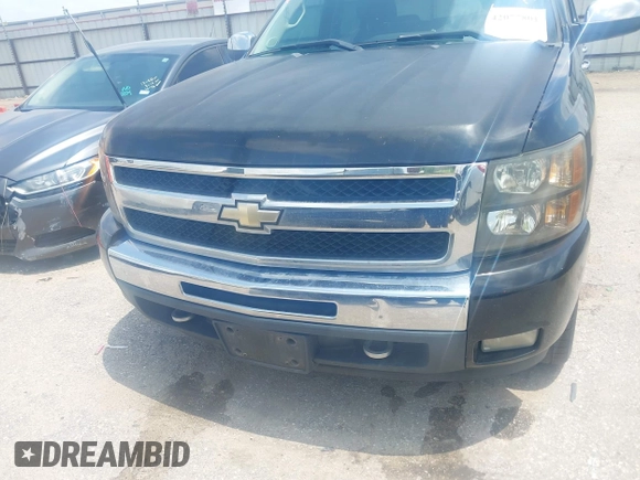 2011 Chevrolet Silverado 1500 LT with VIN 3GCPCSE06BG391860, listed as a IAAI auction lot 42077801 with 214,709 mi miles and . Bid and sale history available at DreamBid. Image 6.