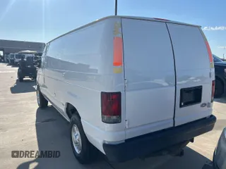 2012 Ford Econoline Cargo Recreational z VIN 1FTNE2EW6CDB01590, wystawiony jako IAAI lot #42526476 z przebiegiem 150 377 mil mil oraz . Historia ofert i sprzedaży dostępna na DreamBid. Obrazek 10.