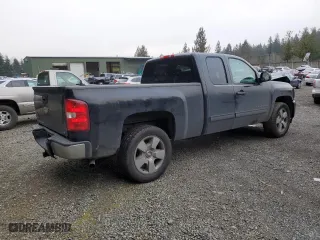 2011 Chevrolet Silverado 1500 LT with VIN 1GCRCSE04BZ395088, listed as a Copart auction lot 87841155 with 171,600 mi miles and Salvage Title. Bid and sale history available at carsss.com. Image 3.