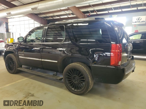 2013 Cadillac Escalade Platinum Edition with VIN 1GYS4DEF6DR145637, listed as a Copart auction lot 48561165 with 143,951 mi miles and Clean Title. Bid and sale history available at carsss.com. Image 2.