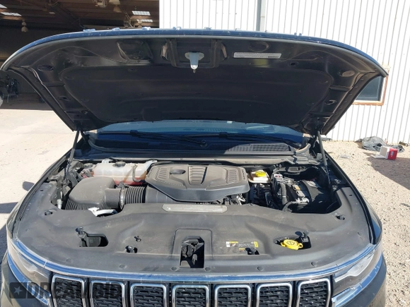 2024 Jeep Wagoneer Series III with VIN 1C4SJVDP5RS174884, listed as a IAAI auction lot 41820669 with 20,173 mi miles and . Bid and sale history available at DreamBid. Image 10.