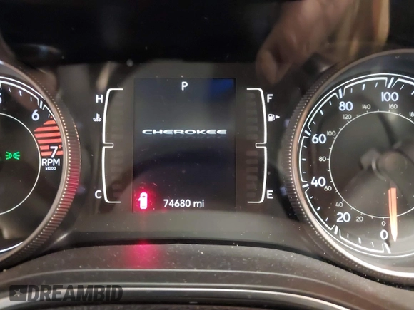 2019 Jeep Cherokee Latitude Plus with VIN 1C4PJMLB6KD465474, listed as a IAAI auction lot 41563058 with 74,680 mi miles. Bid and sale history available at carsss.com. Image 15.