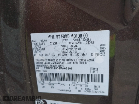 2009 Ford F-150 XL with VIN 1FTPW14V39FA67906, listed as a IAAI auction lot 42010990 with 203,752 mi miles. Bid and sale history available at carsss.com. Image 9.