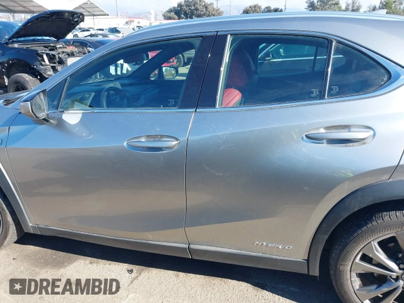 2021 Lexus UX 250h F Sport with VIN JTHE9JBH8M2051954, listed as a IAAI auction lot 40978984 with 60,276 mi miles and . Bid and sale history available at DreamBid. Image 14.