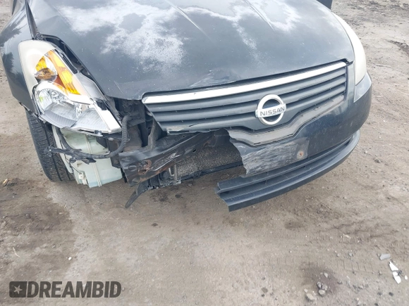 2008 Nissan Altima 2.5 SL with VIN 1N4AL21E98N459291, listed as a IAAI auction lot 41914738 with 240,091 mi miles. Bid and sale history available at carsss.com. Image 6.