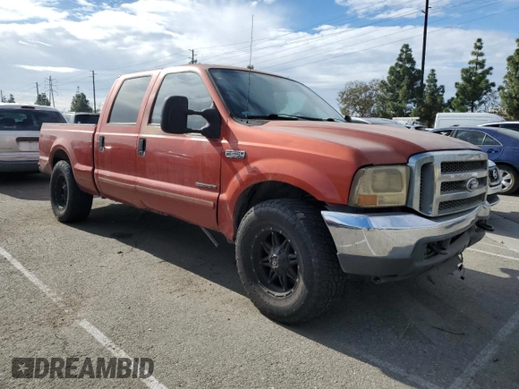 2001 Ford Super Duty F-250 XL with VIN 1FTNW20F71EC94635, listed as a Copart auction lot 82051794 with 310,586 mi miles and Salvage Title. Bid and sale history available at carsss.com. Image 4.